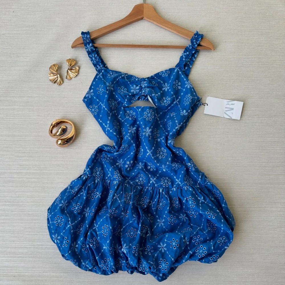 Size M | Zara | Openwork Embroidery Mini Dress